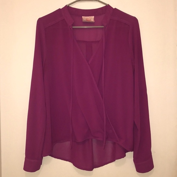 {Romeo & Juliet Couture} Purple Surplice Top - Size Small - Picture 2 of 3